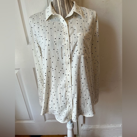 Skies Are Blue Tops - Skies Are Blue Recycled Classic Button Down Blouse Size M